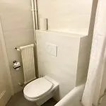 Apartament Meuble Proche De La Gare De 12 *
