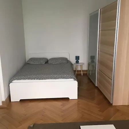 Meuble Proche De La Gare De 12 Apartamento