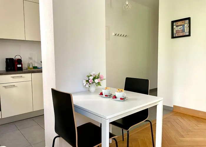 Meuble Proche De La Gare De 12 로잔