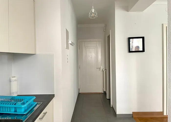 Meuble Proche De La Gare De 12 * 로잔